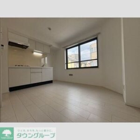 エルファーロ中野新井薬師の物件内観写真